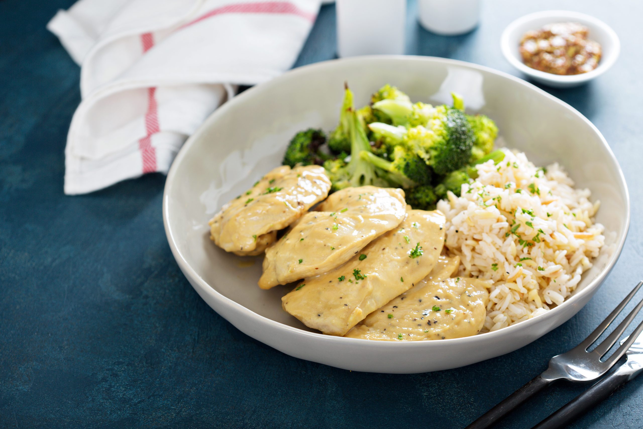 One Pan Chicken and Rice with Broccoli